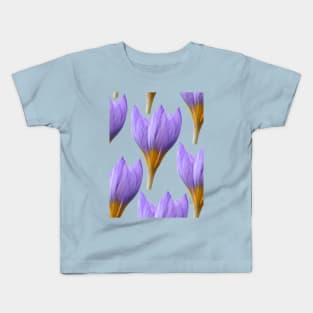 Crocus rujanensis Kids T-Shirt